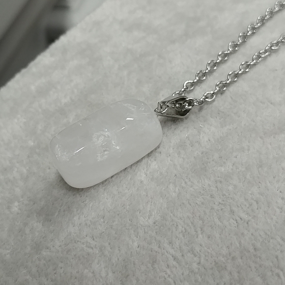 Natural Quartz Crystal Necklace Gemstone Pendant Stainless-Steel Chain 20" - Picture 12 of 15